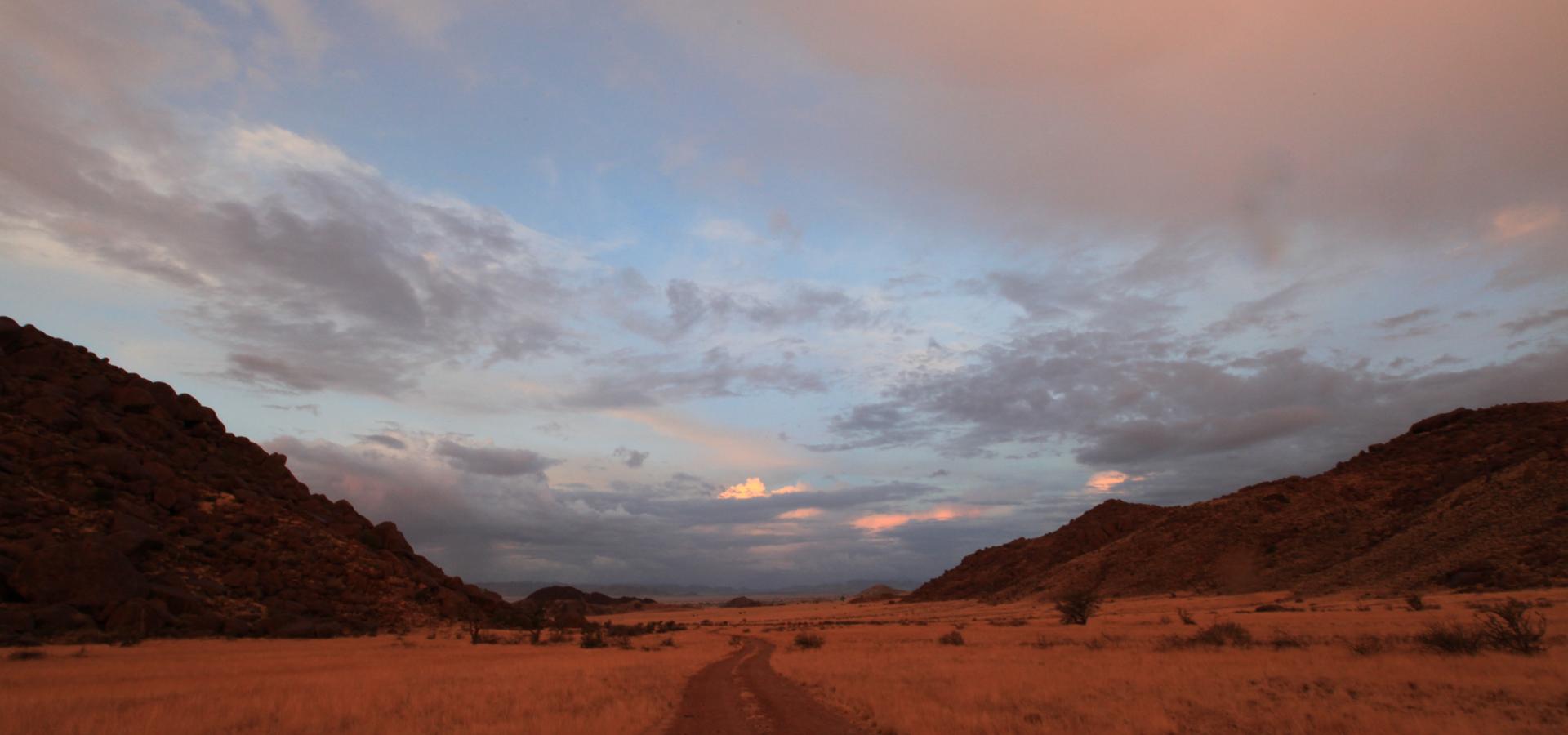 Die facettenreichen Landschaftsbilder der Namib Wüste in Namibia lassen das Herz jedes Natufans höher schlagen