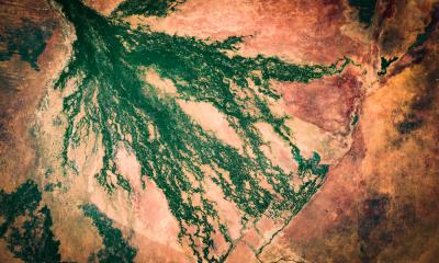 Satellitenaufnahmen des Okavango Deltas in Botswana 